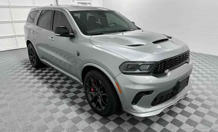 Dodge Durango 2021 плитка