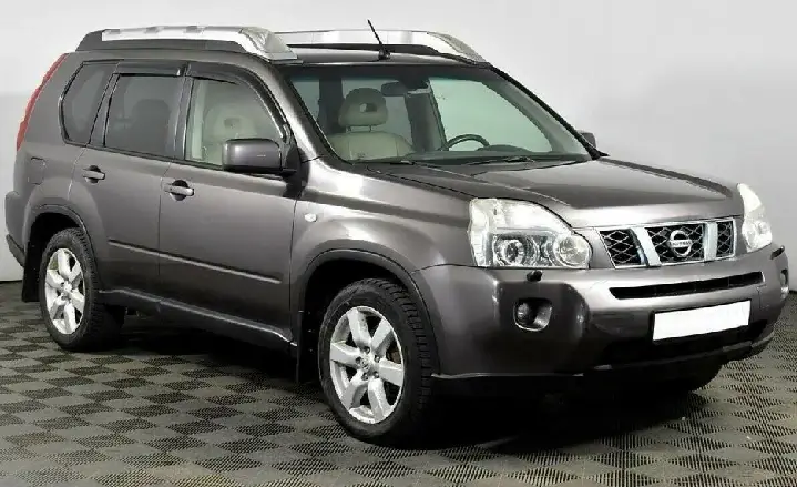 Nissan X-Trail 2011г плитка