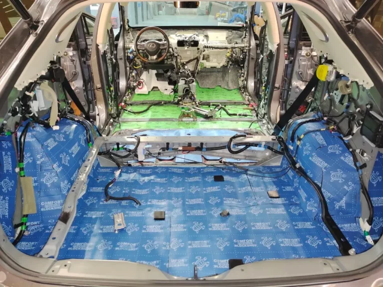 шумоизоляция багажника Lexus RX 2023